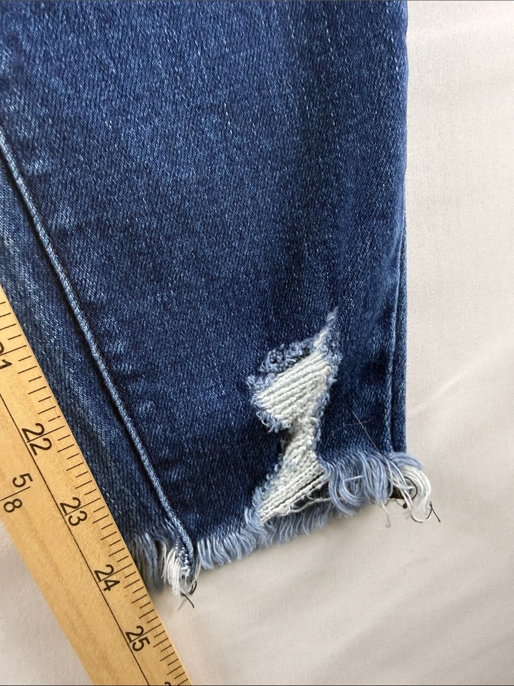 KanCan Skinny Ankle Jeans Distressed Raw Hem Women's Size 28 - Picture 4 of 9